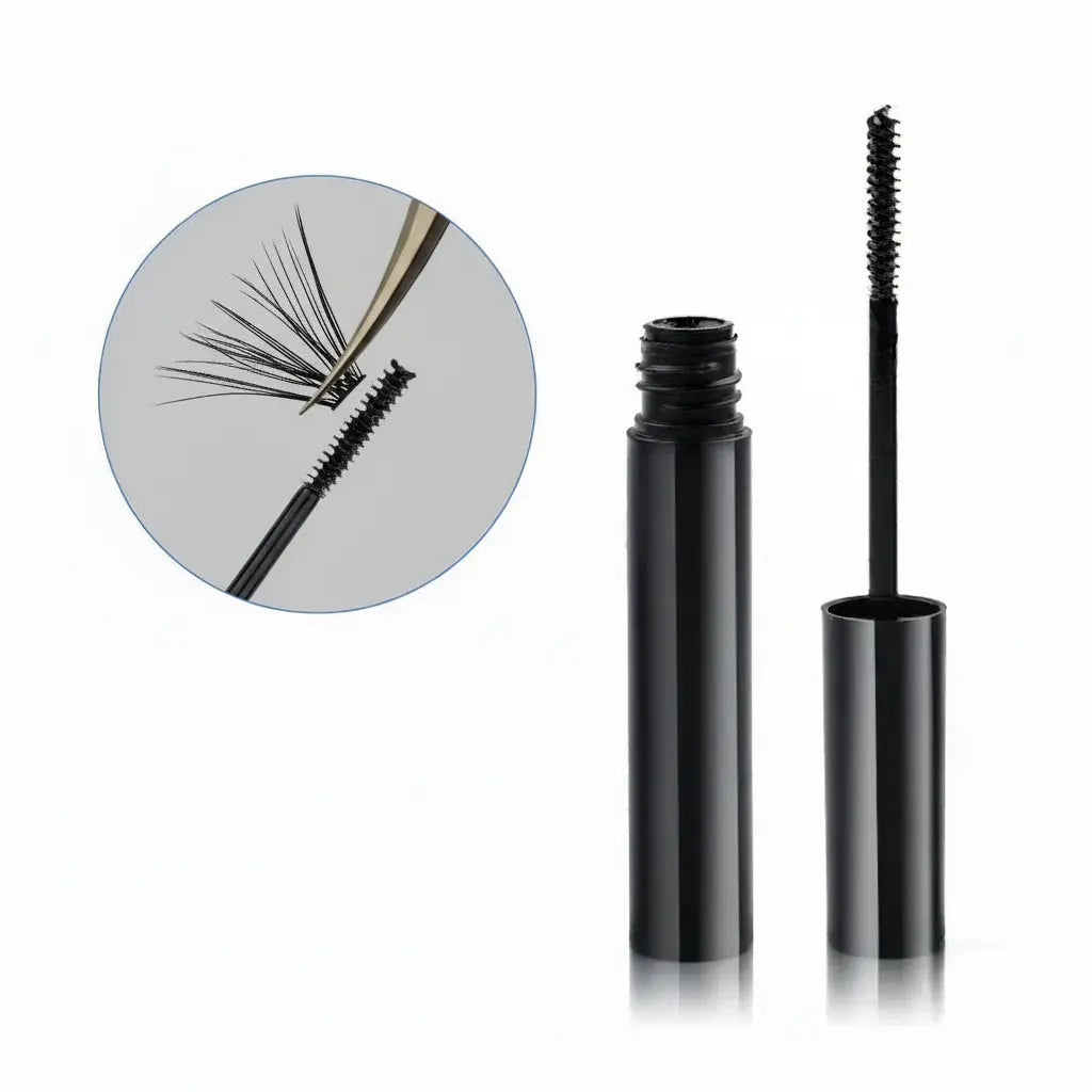 Mascara avec détail de brosse - Fond gris clair